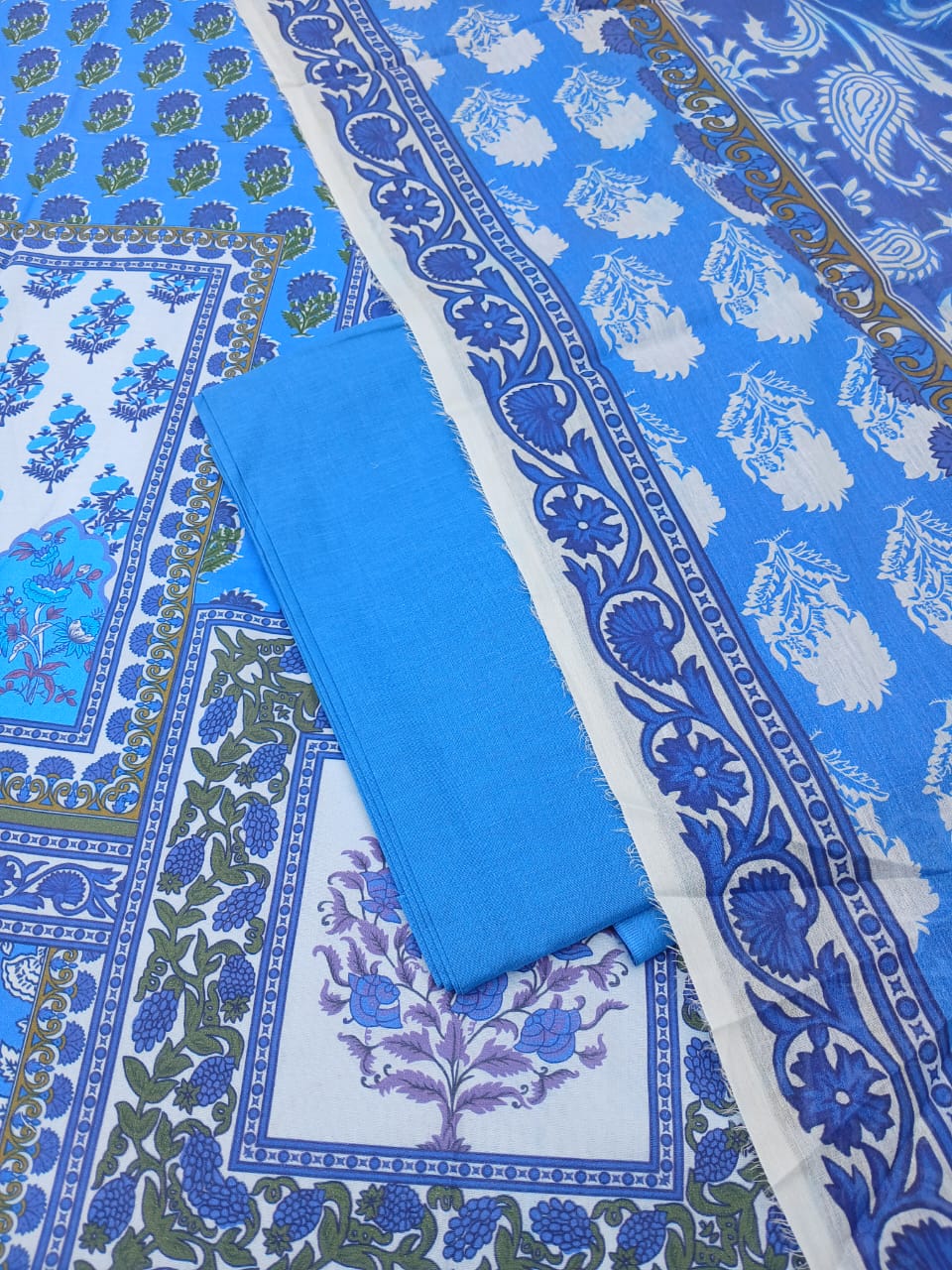 GulAhmed 3-Piece Blue & White Printed Lawn Suit with Lawn Dupatta | Aladeen Fabrics