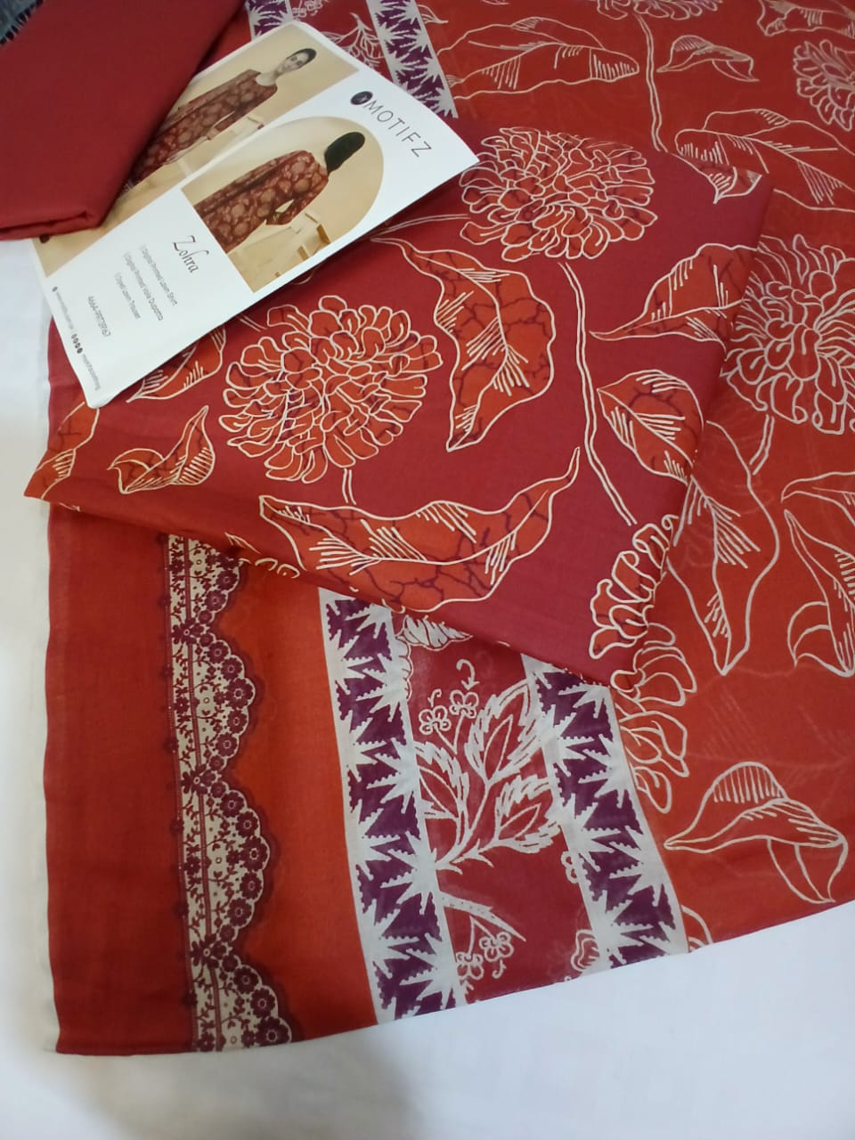 motifz zohra lawn suit fabric texture and print detail red white