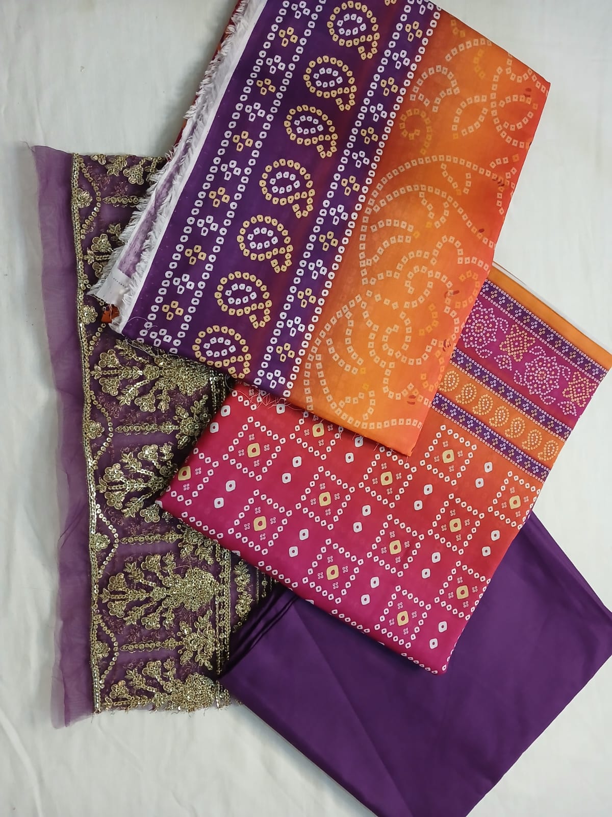 Motifz Chunri Digital Printed Lawn Suit – 3 Piece with Embroidered Neck & Daman Patch